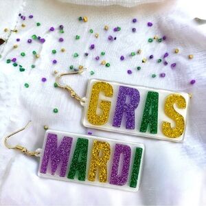 Jazz Up Your Look: Mardi Gras Dangle Earrings! 💜💚💛NWT Carnival Accessories!